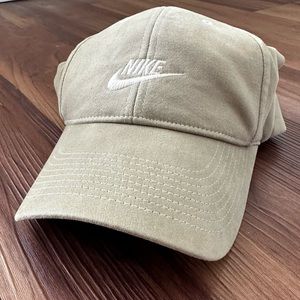 Vintage Nike Hat